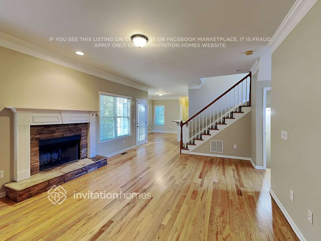 1931 Little Creek Xing Nw - Photo 5 of 17
