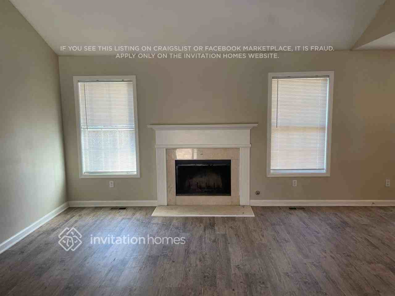 186 Sandstone Pl - Photo 2 of 10