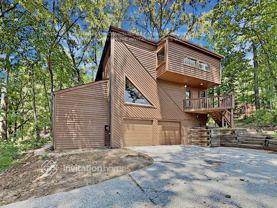 2955 Pond View Ct - Photo 1 of 1