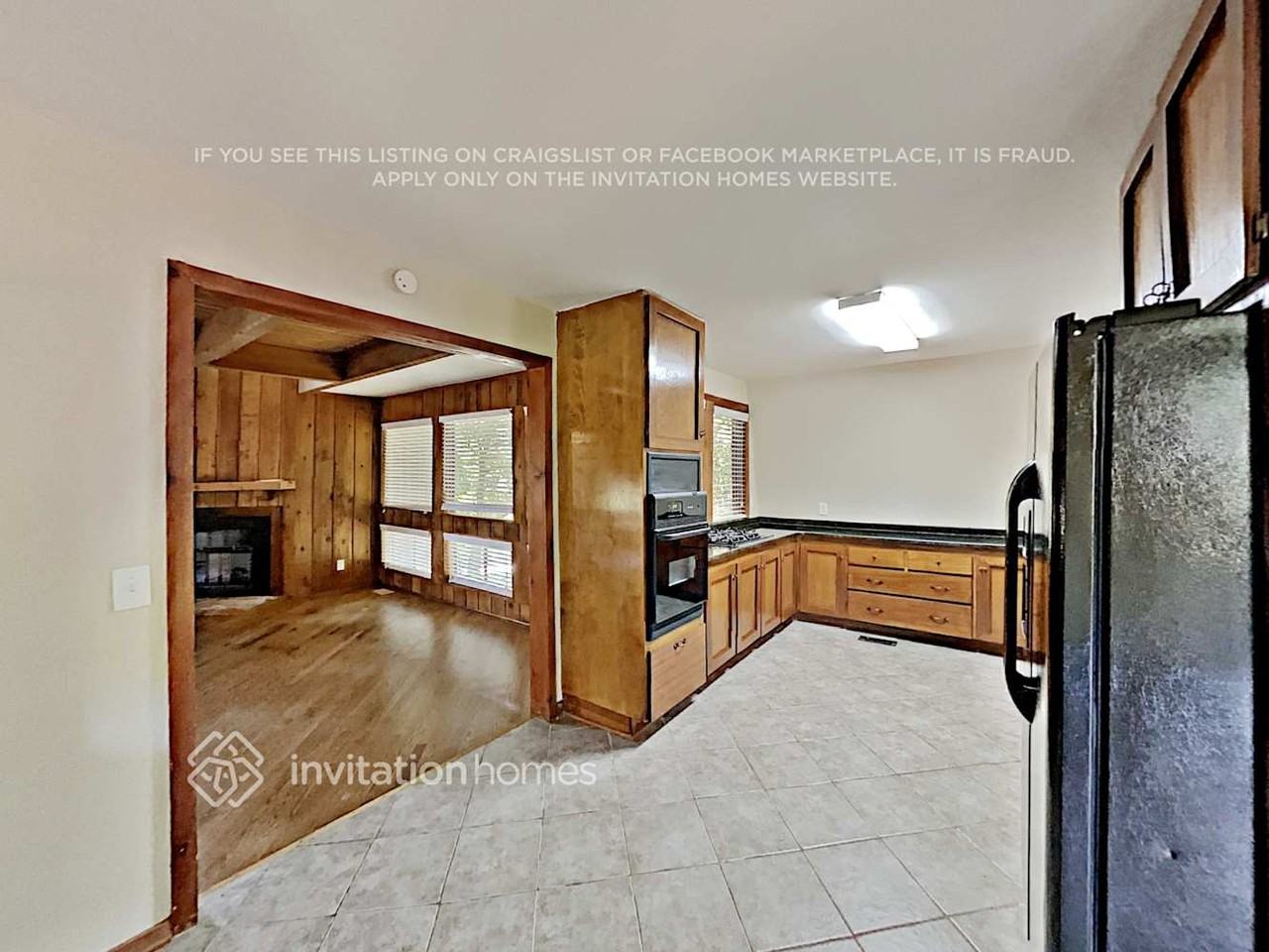 2955 Pond View Ct - Photo 7 of 19