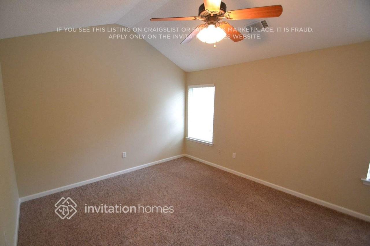 5767 Village Loop - Photo 5 of 9