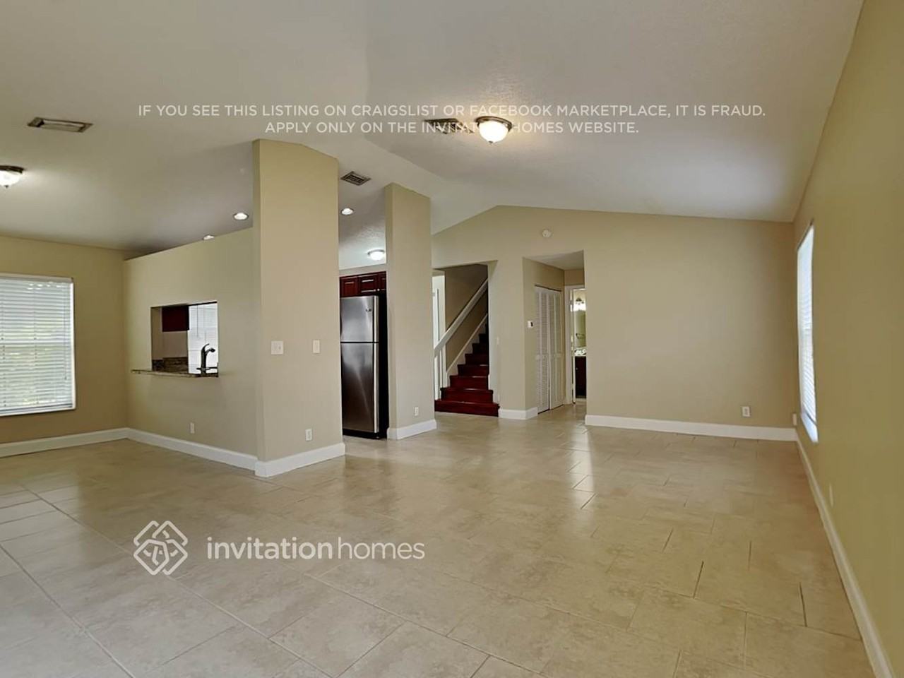12190 Brisbane Ln - Photo 5 of 19