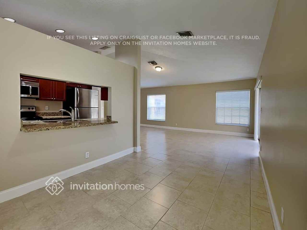 12190 Brisbane Ln - Photo 6 of 19