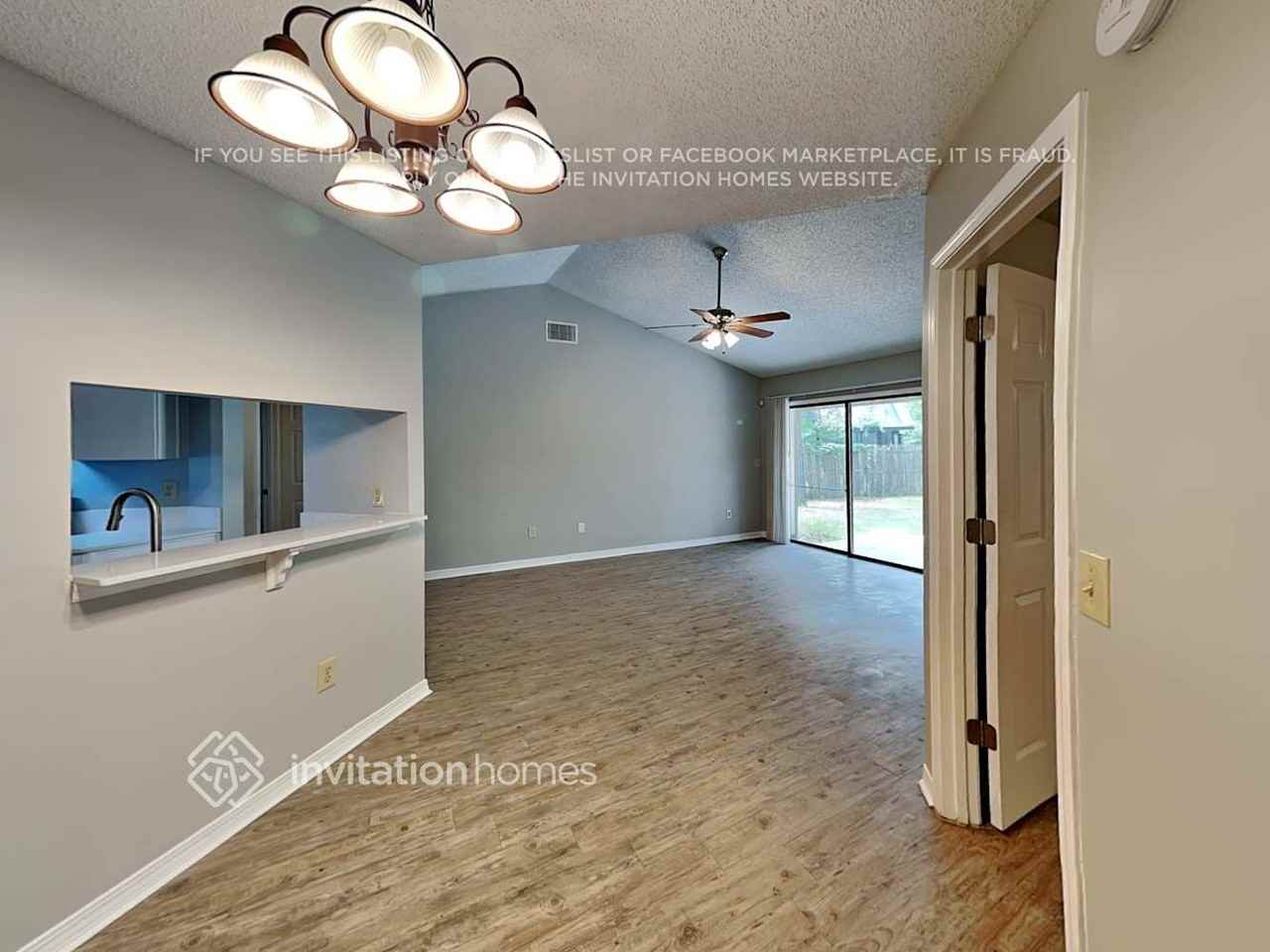 8096 Kilwinning Ln - Photo 5 of 18