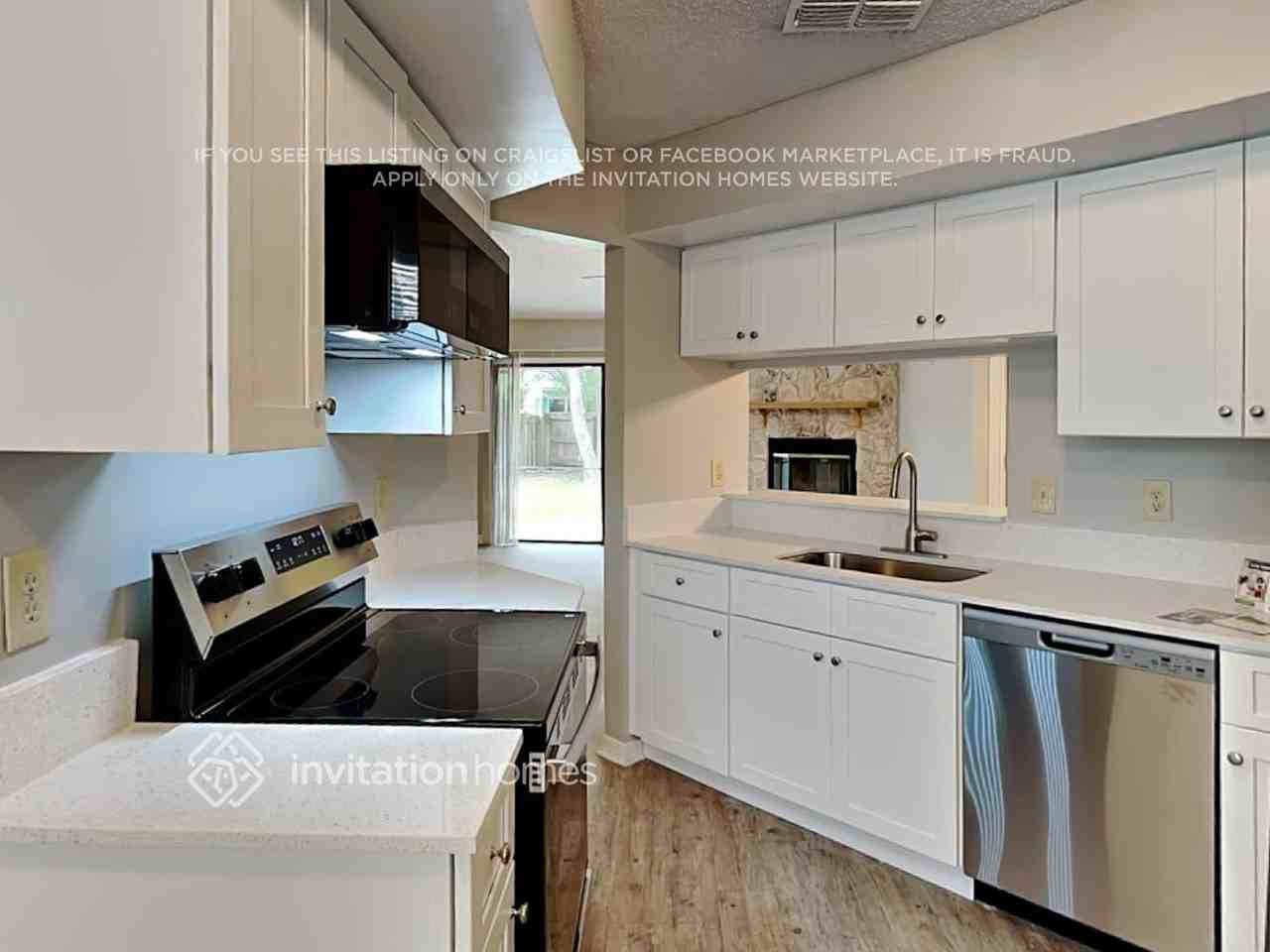 8096 Kilwinning Ln - Photo 6 of 18