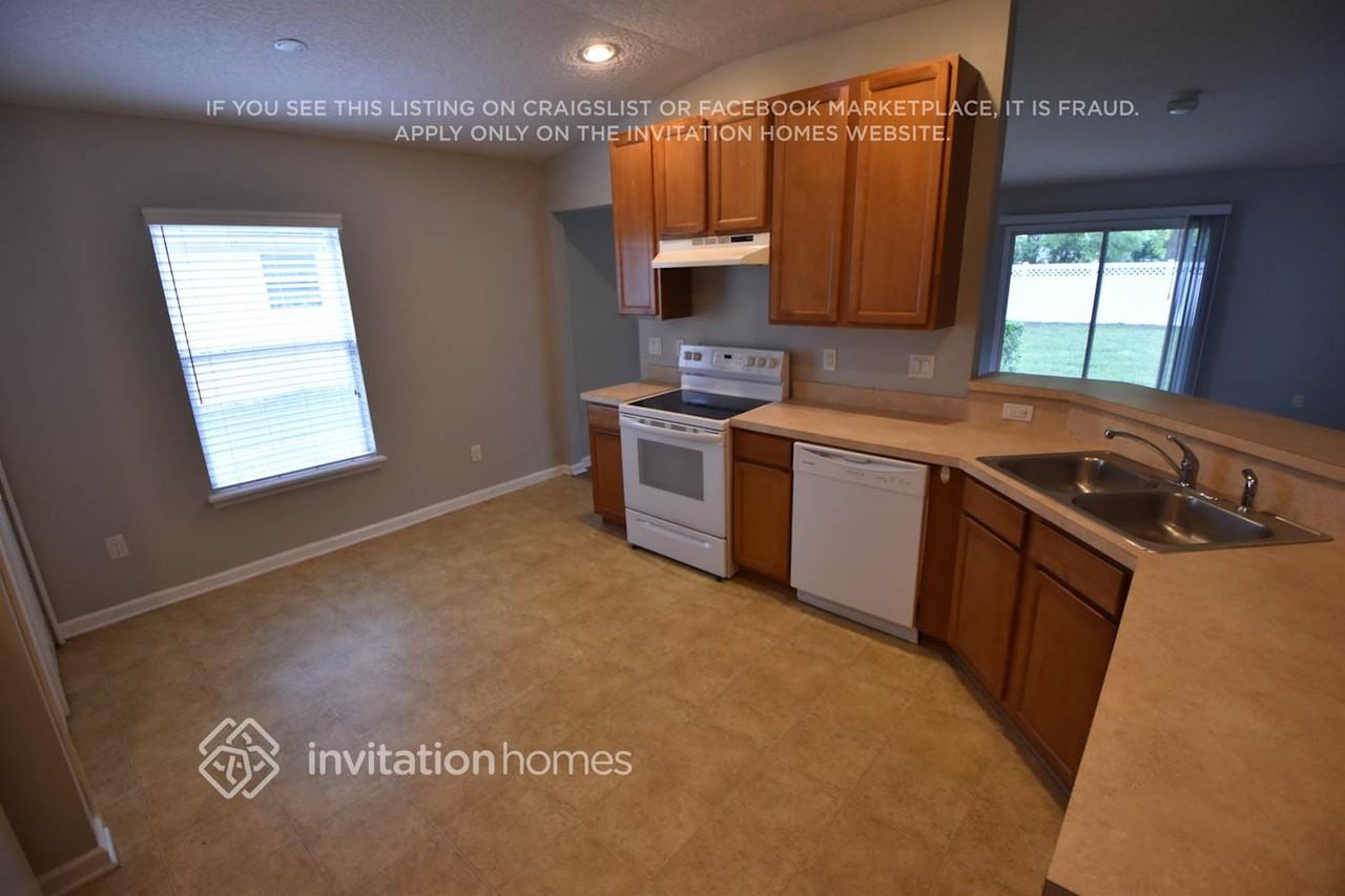 1396 Bitterberry Dr - Photo 4 of 11