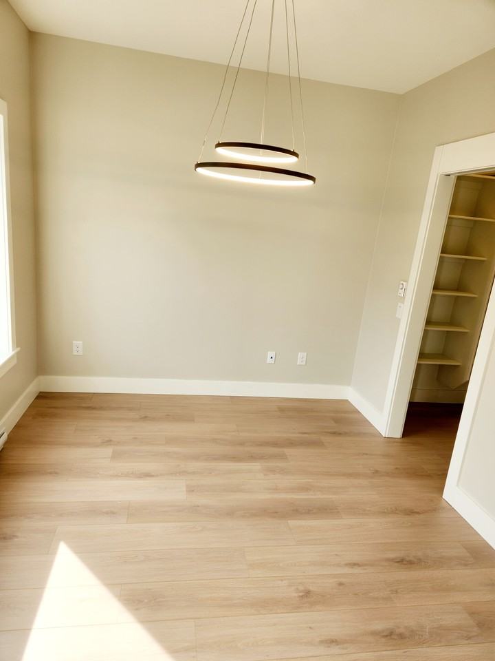 81 Honeygold Drive - Photo 6 of 18