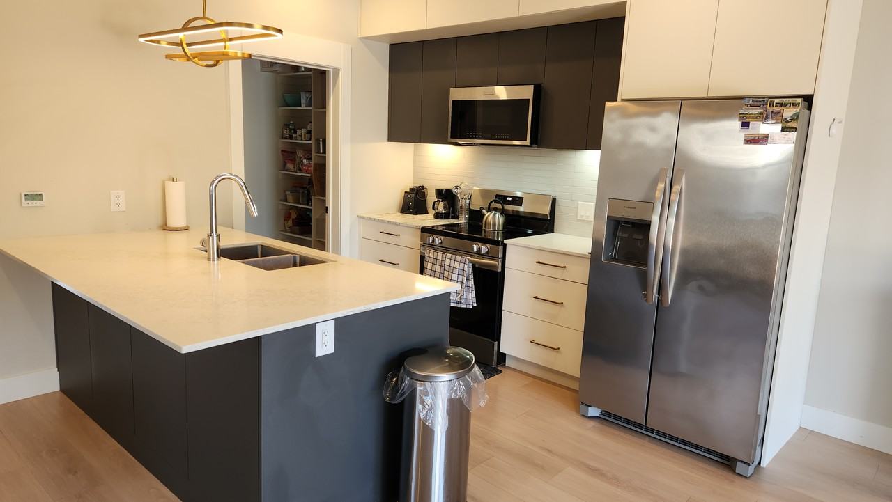 81 Honeygold Drive - Photo 3 of 18