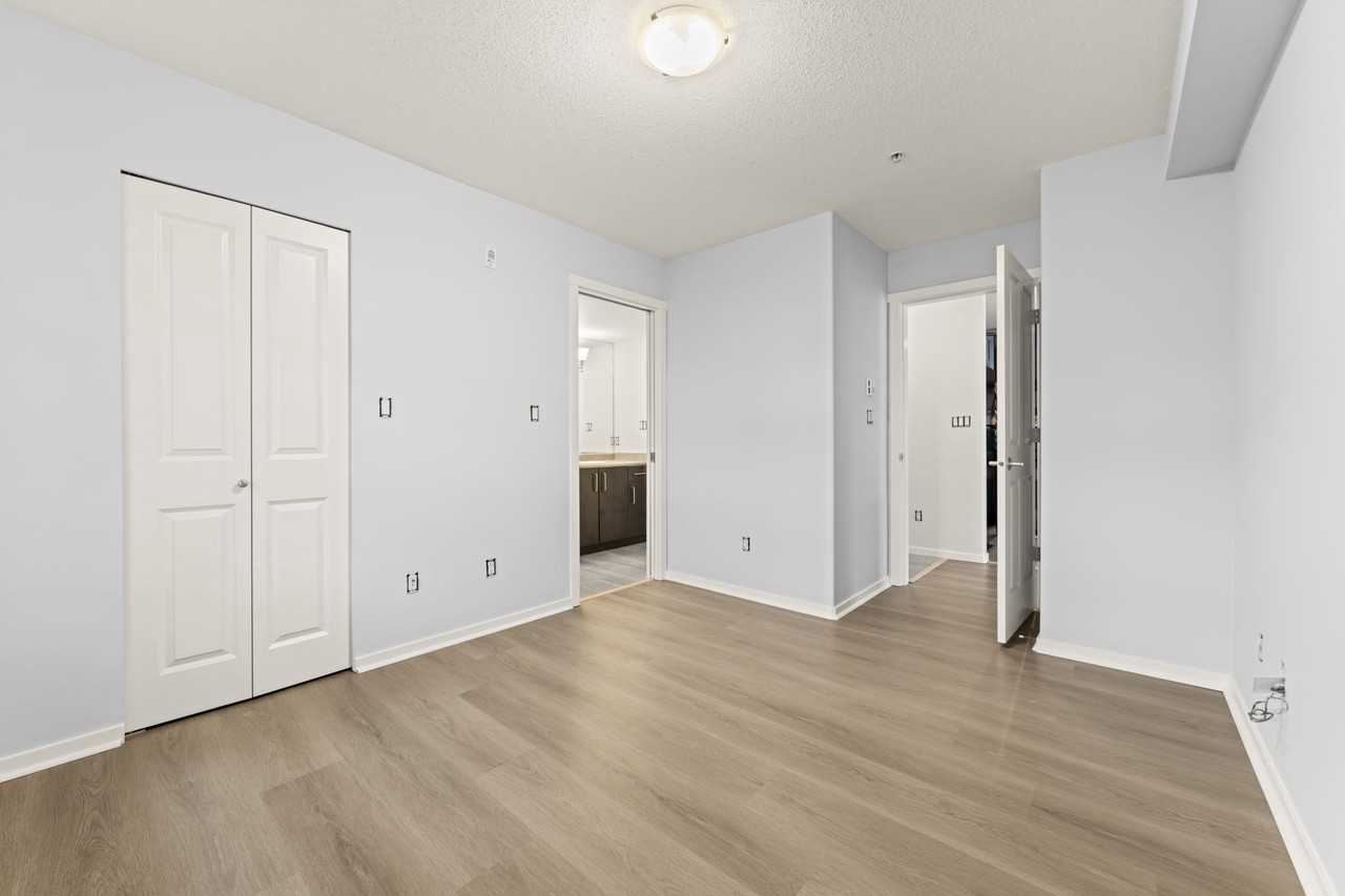 3148 Saint Johns Street #403 - Photo 7 of 21