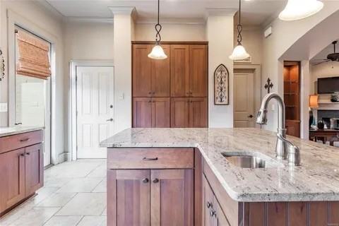 5028 Endell St #NA - Photo 6 of 28