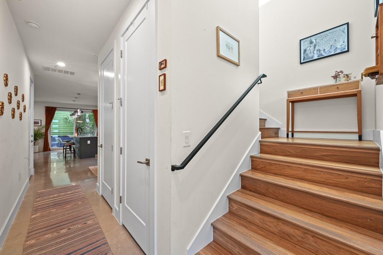 1307 Delano St Unit 1 #NA - Photo 6 of 17