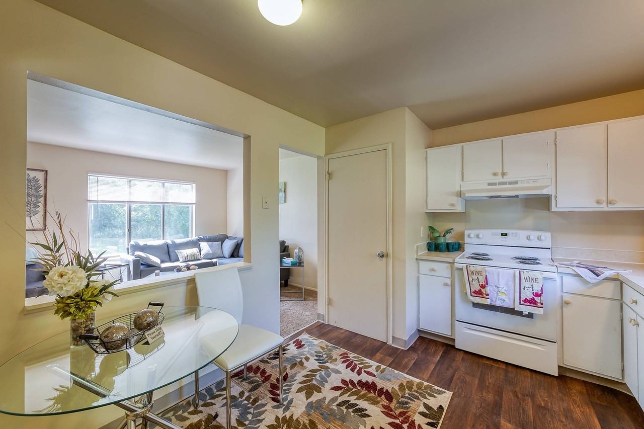Sycamore Townhomes - Photo 2 of 16