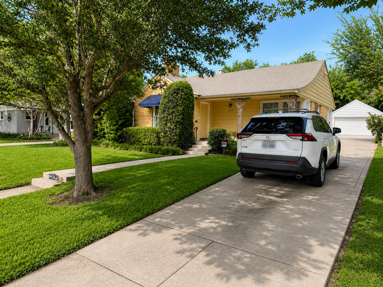 3533 Stadium Dr #NA - Photo 2 of 21