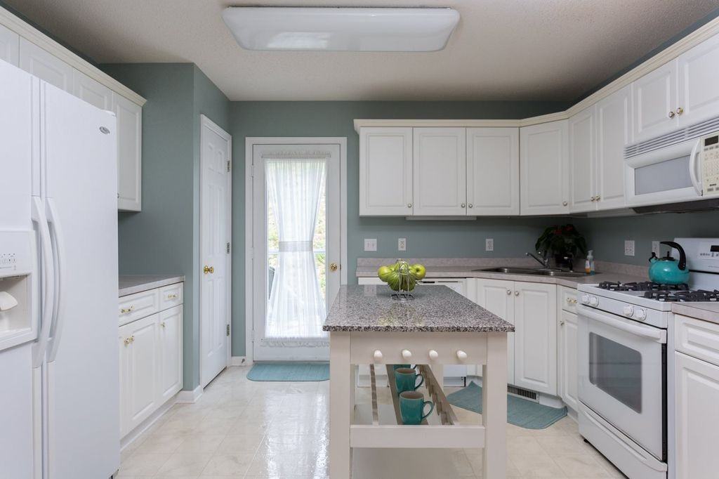 1200 King Edwards Way #NA - Photo 3 of 19