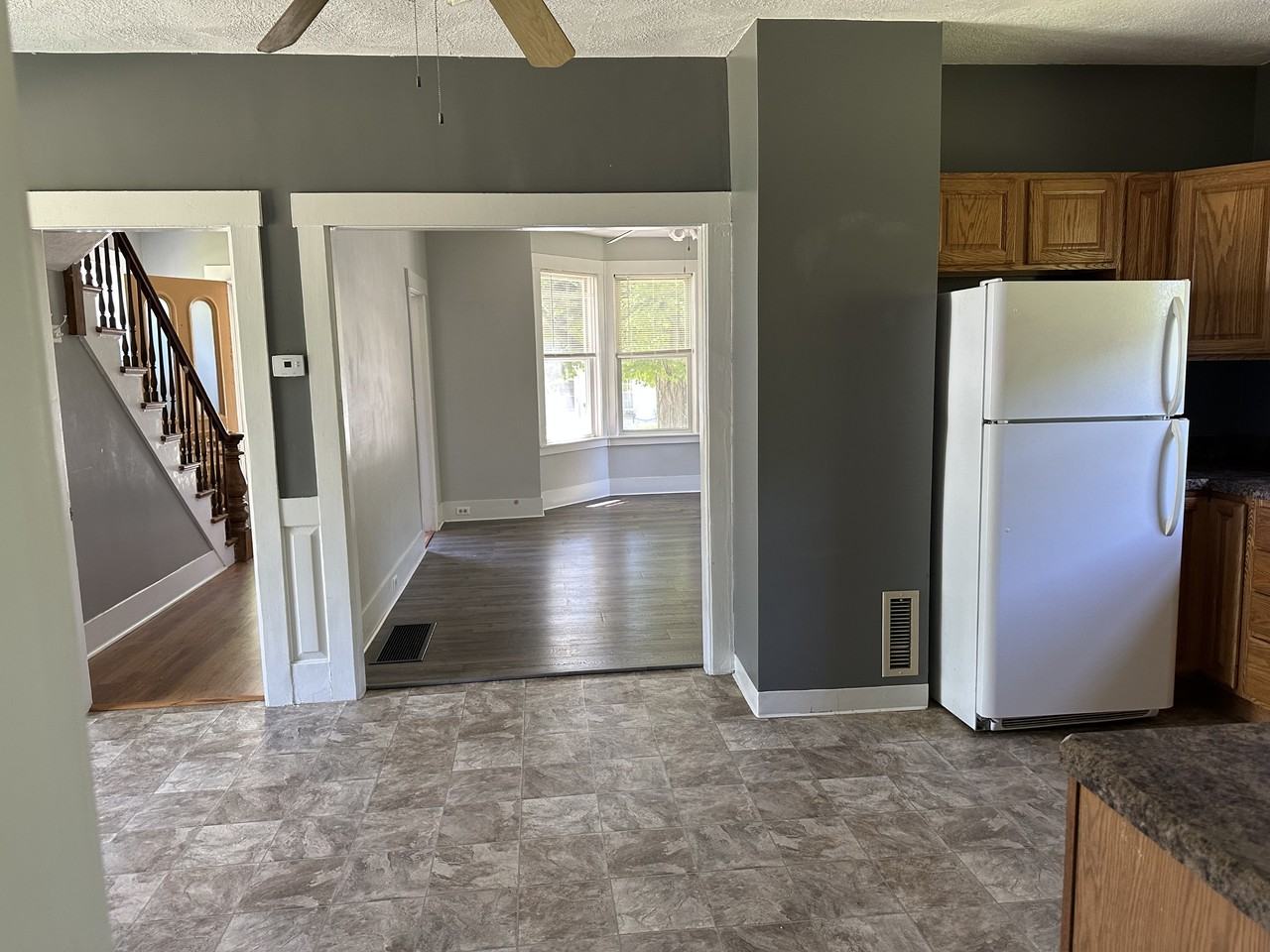 5 Cottage St #A - Photo 6 of 19