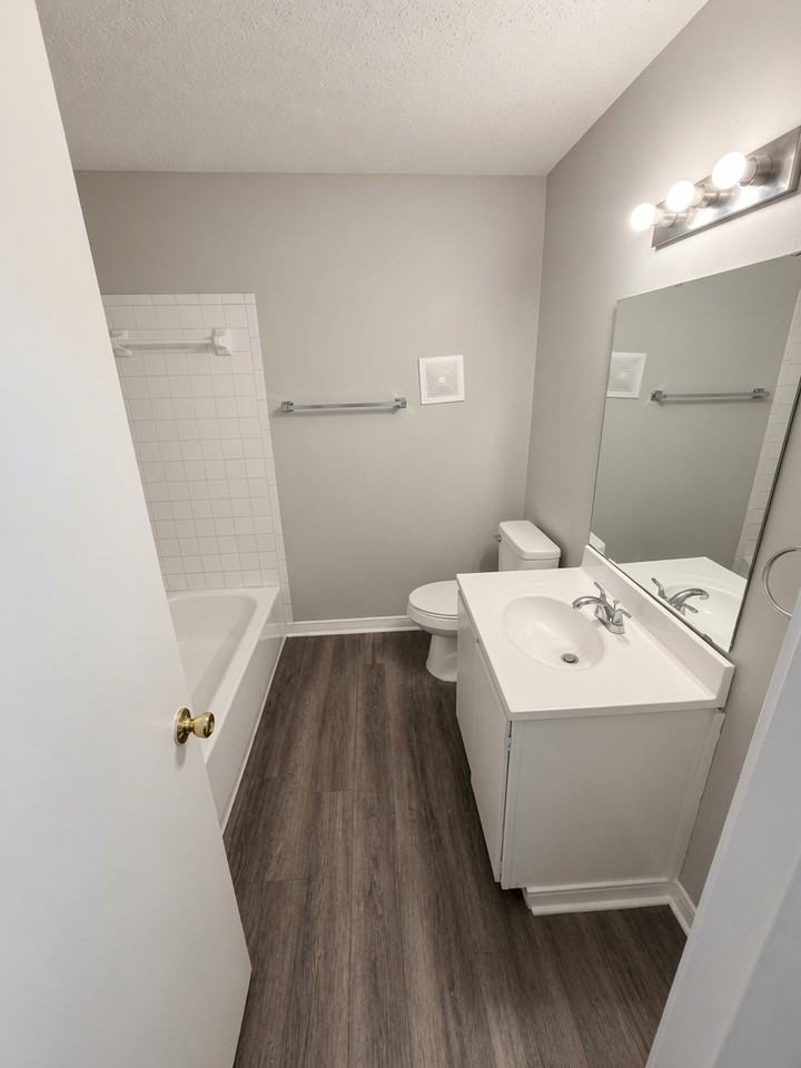 7710 East Kings Highway #60 - Photo 3 of 5