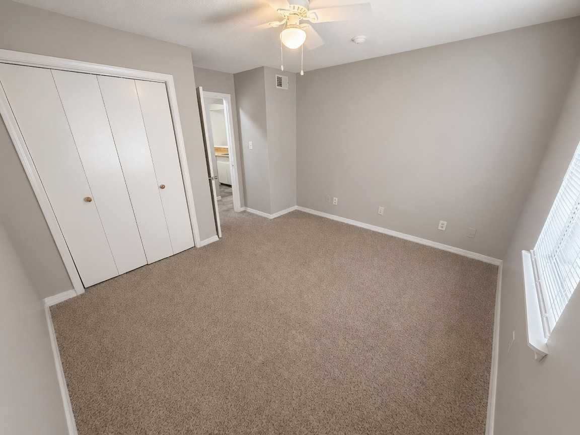 7710 East Kings Highway #60 - Photo 4 of 5
