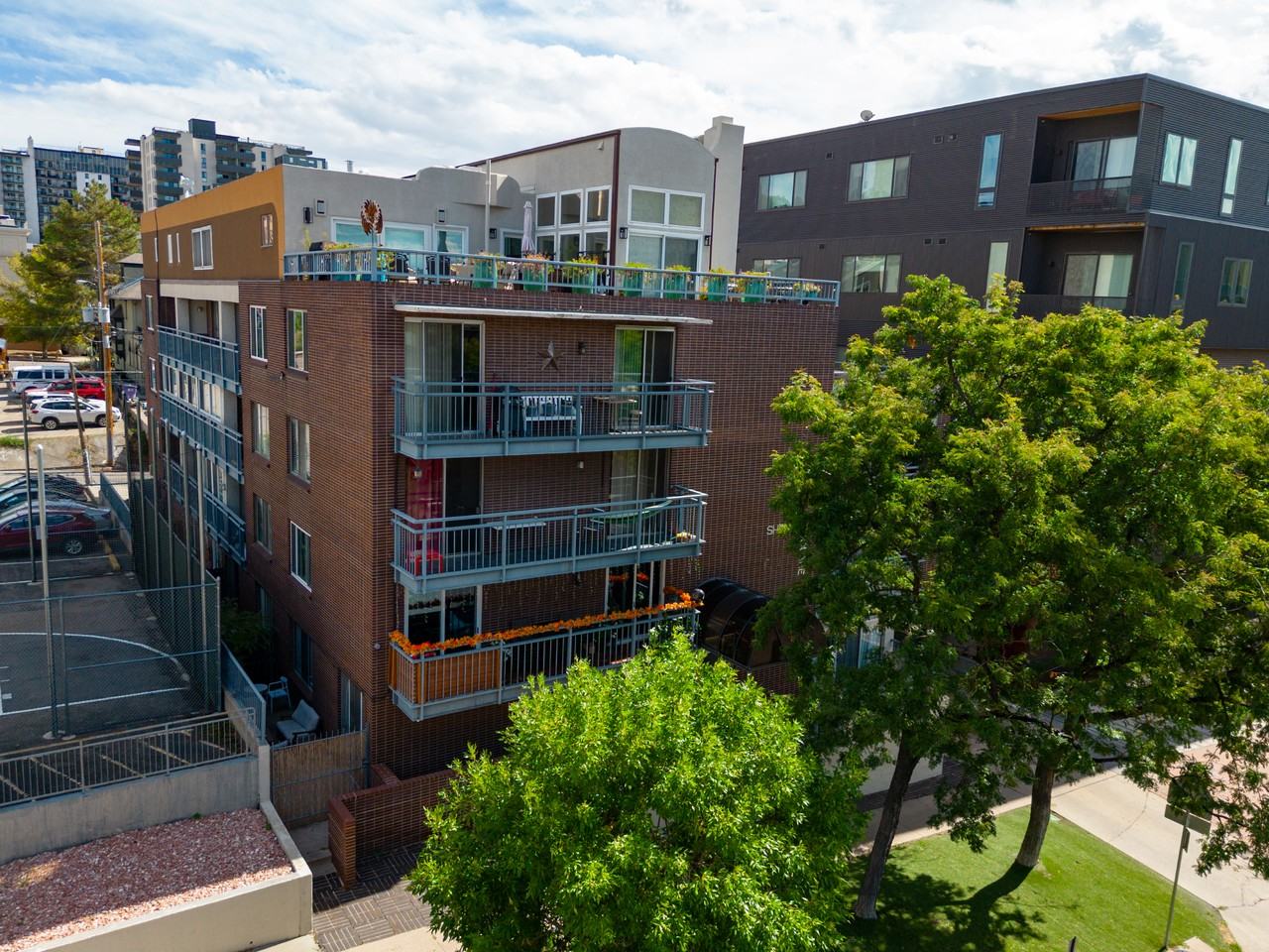 830 N Sherman St #105 - Photo 3 of 24