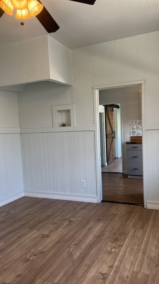 519 S Rowan Ave #519 - Photo 2 of 10