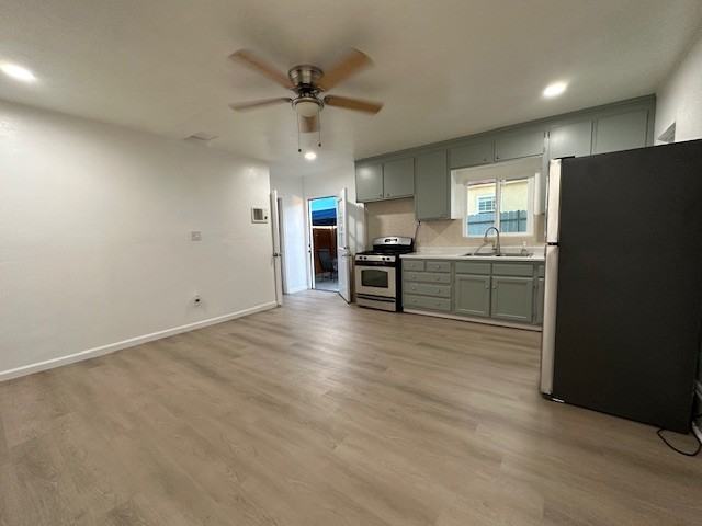 917 E 6th St #NA - Photo 3 of 13