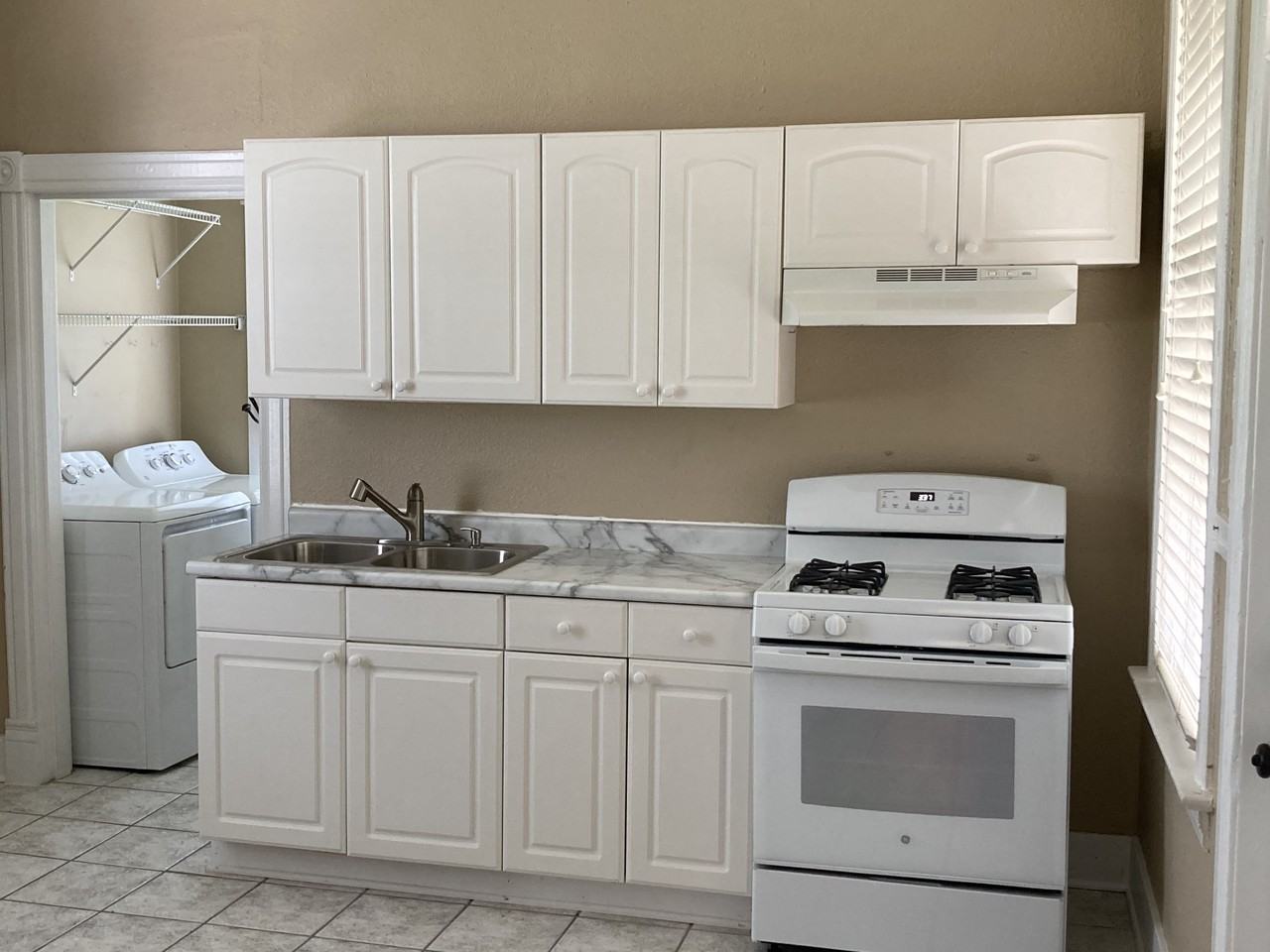 1110 N 3rd St #NA - Photo 4 of 14