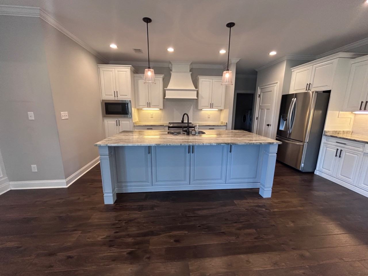 221 Caleb Way - Photo 6 of 20