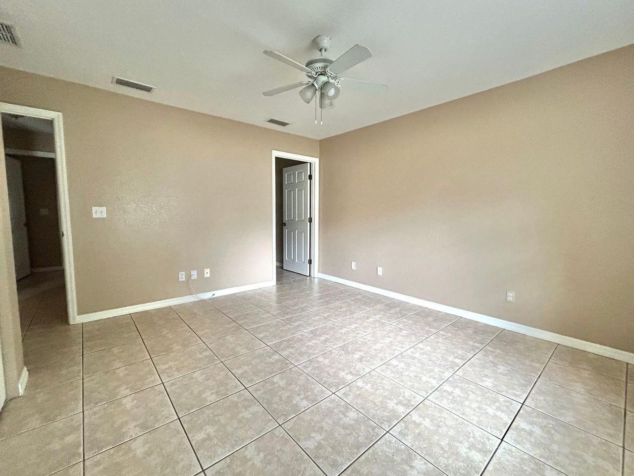 8260 Juniper Rd - Photo 7 of 10