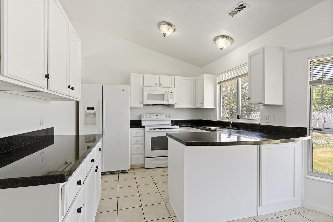 3528 W 5660 S #1 - Photo 6 of 25