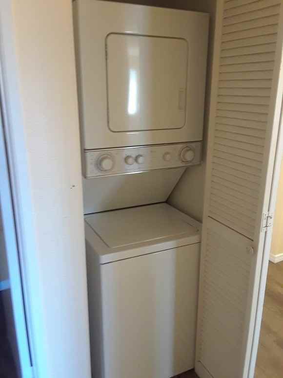 3550 Lebon Drive - Photo 6 of 18