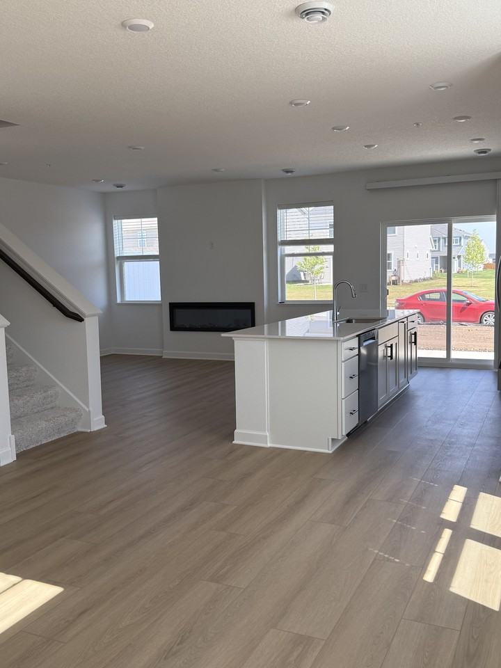 1071 Anmeadle Row #0 - Photo 3 of 16