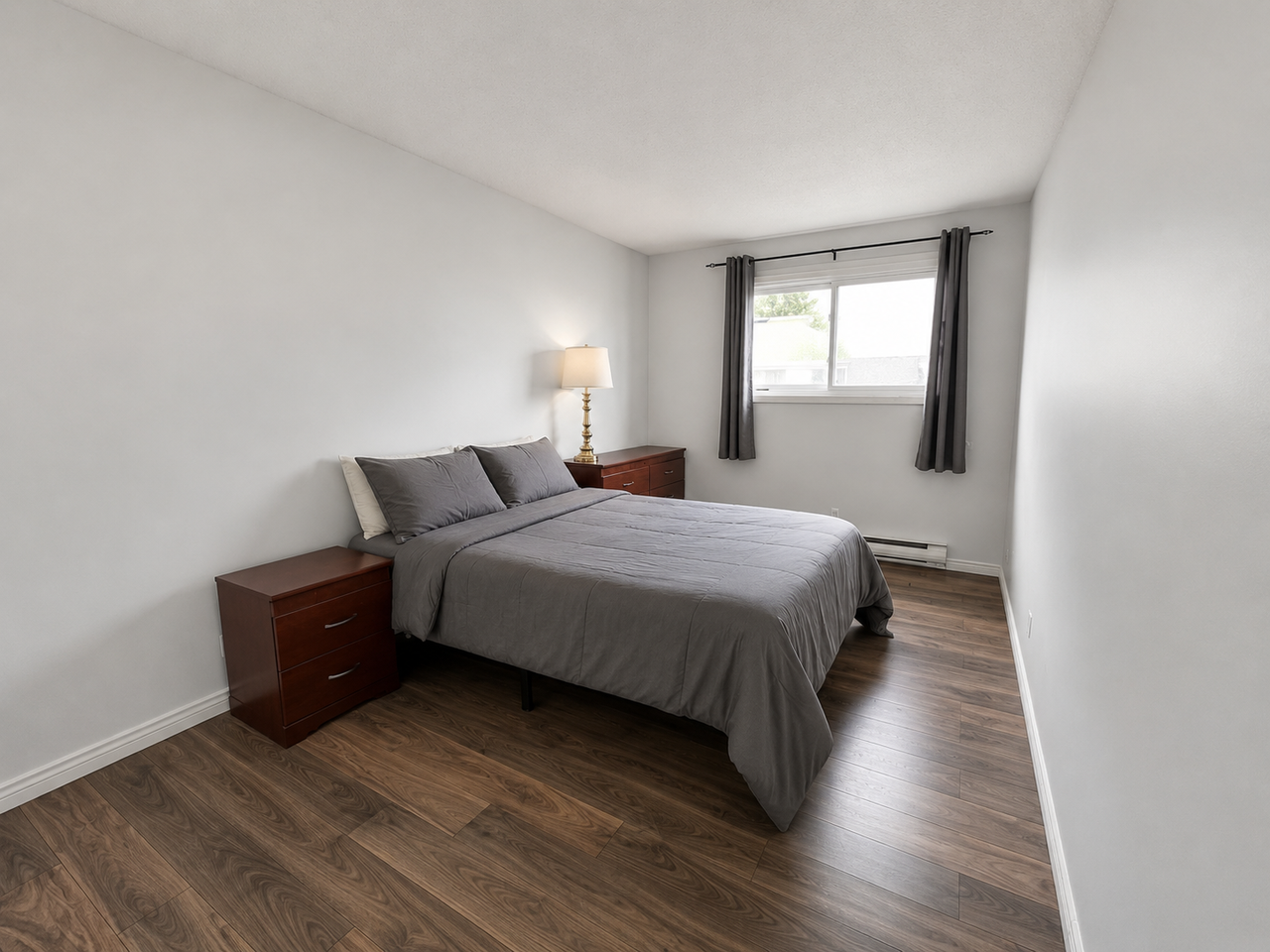14-15 Tracey Park Drive - Photo 6 of 12