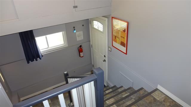 8915 83 Ave Nw - Photo 3 of 19