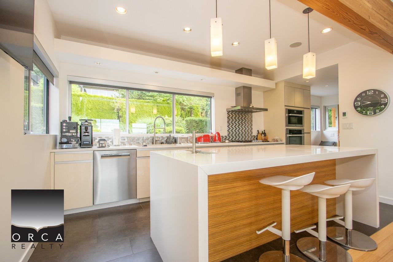 1741 Ottawa Ave, West Vancouver - Photo 6 of 41
