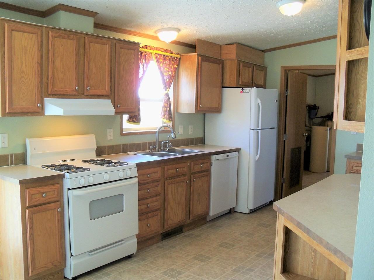 8311 Shepherd Rd #1 - Photo 4 of 17