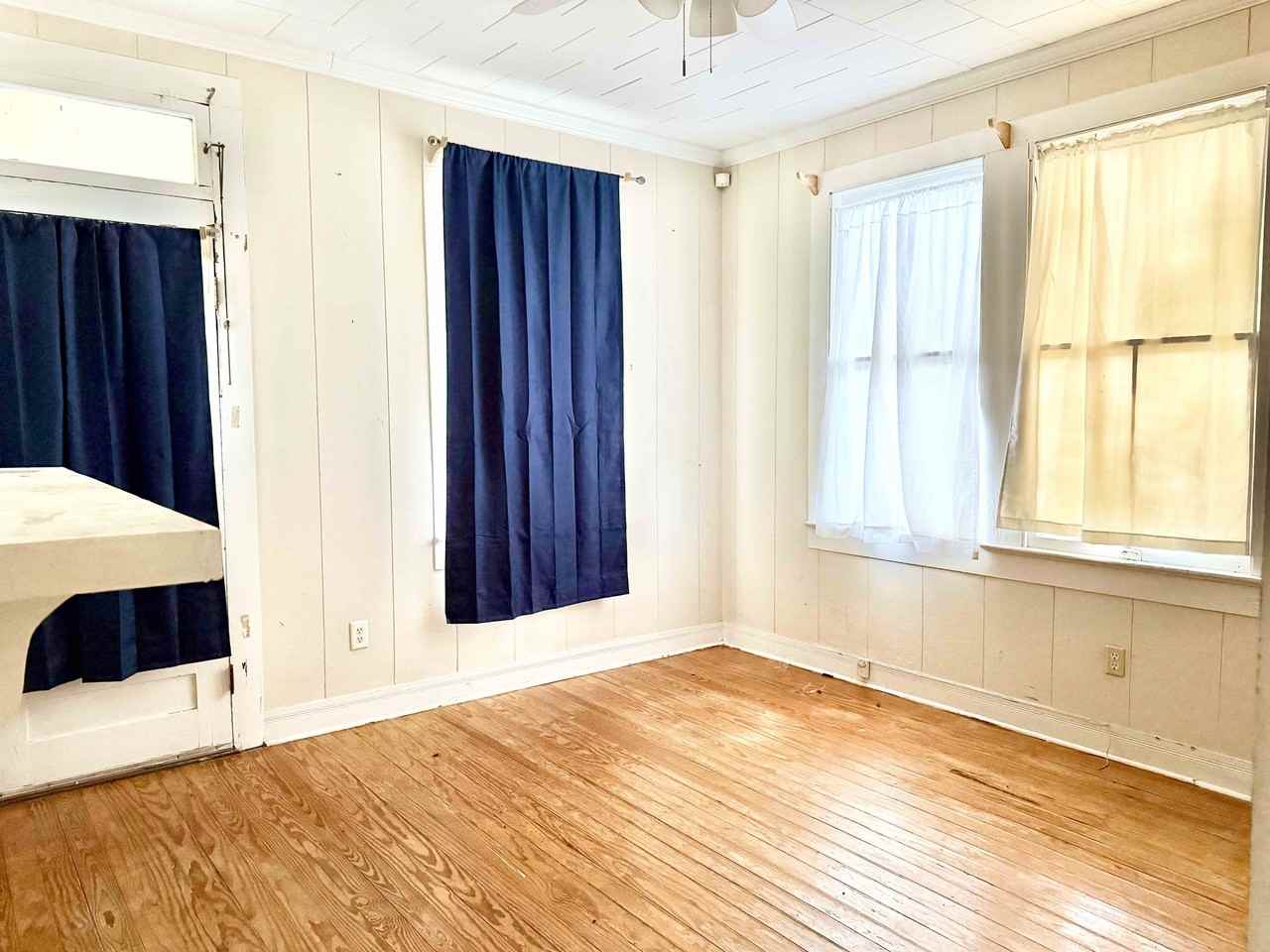 2090 Broussard St #1 - Photo 6 of 12