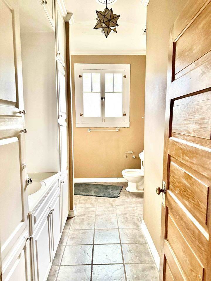 2090 Broussard St #1 - Photo 7 of 12