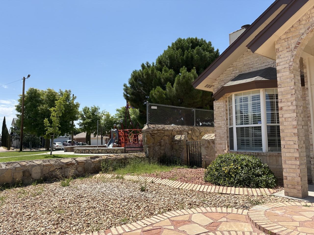 3186 Crazy Horse Dr #1 - Photo 3 of 24