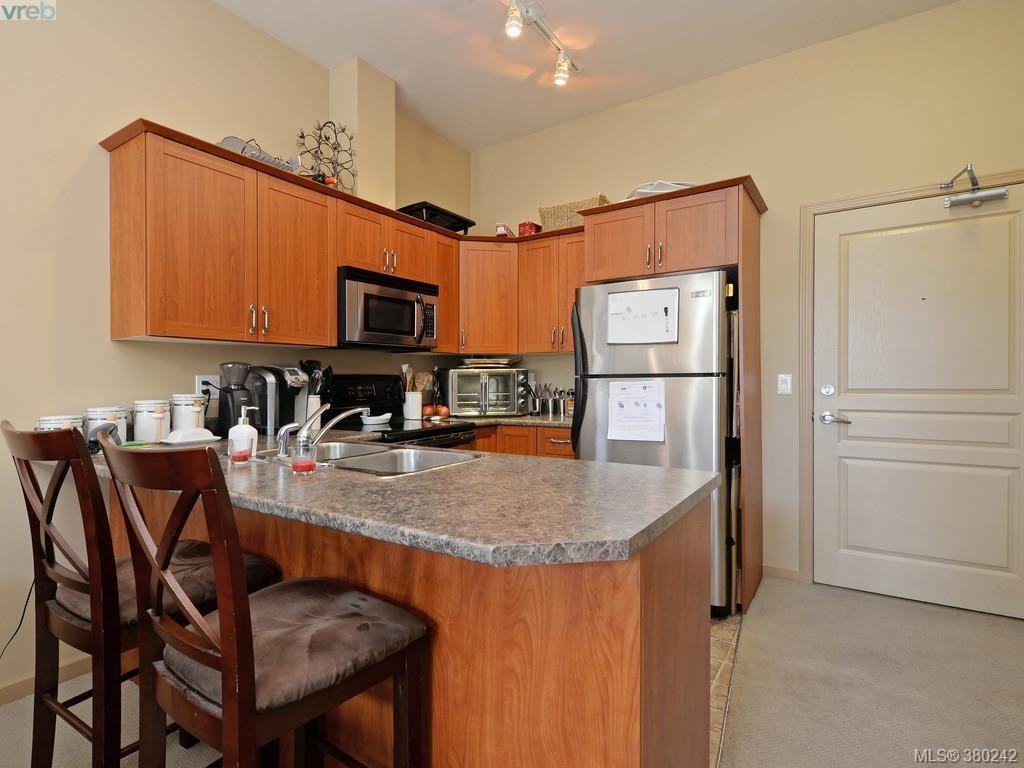 655 Apartment #1 - Photo 4 of 11
