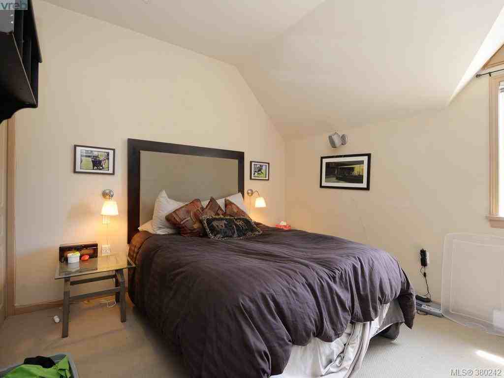655 Apartment #1 - Photo 6 of 11