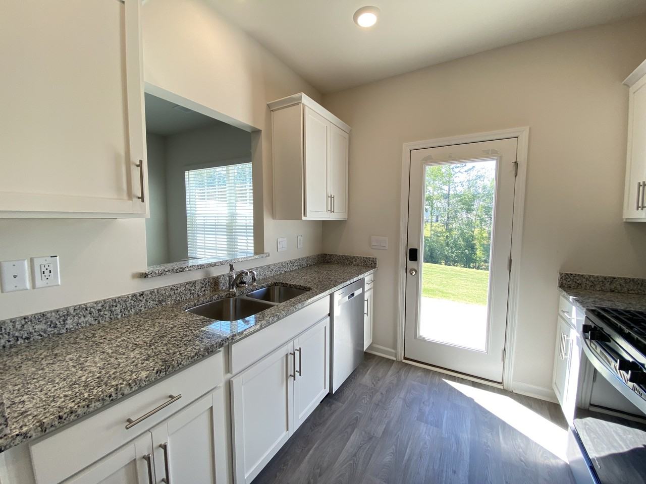 112 Starlight St #1 - Photo 5 of 22