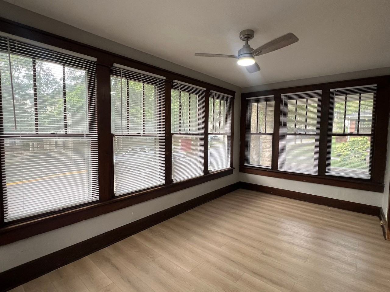 223 E 8th St - Photo 7 of 13