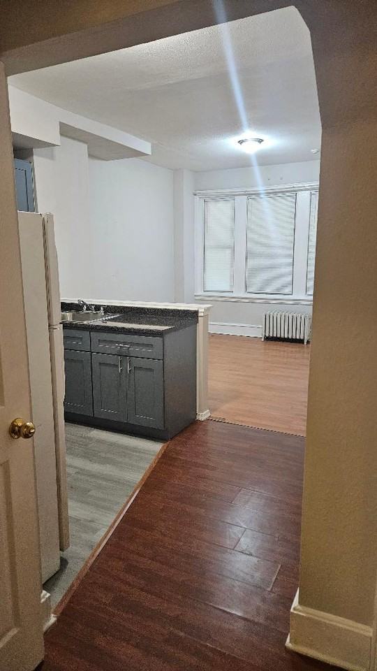 4936 Locust St #1 - Photo 6 of 27