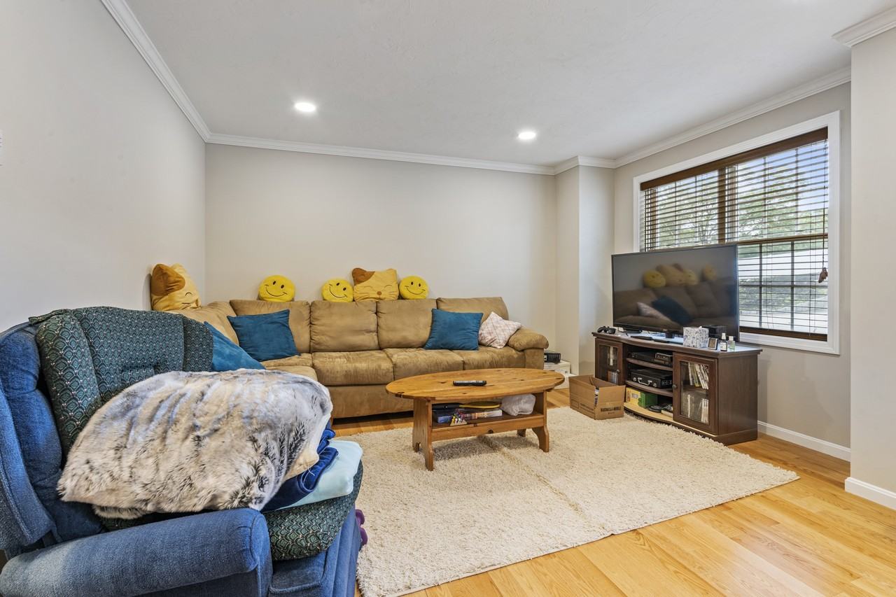 4 Fairview St #1 - Photo 5 of 16