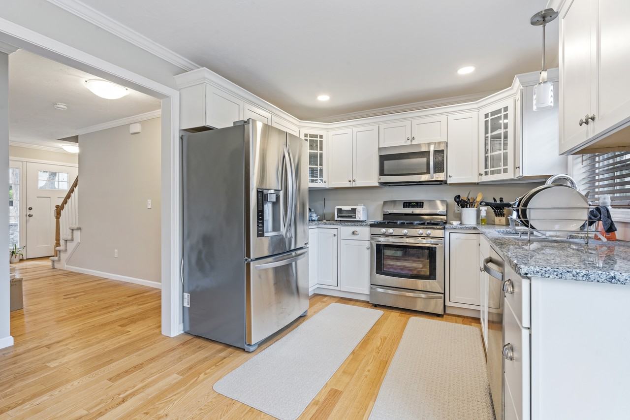 4 Fairview St #1 - Photo 7 of 16