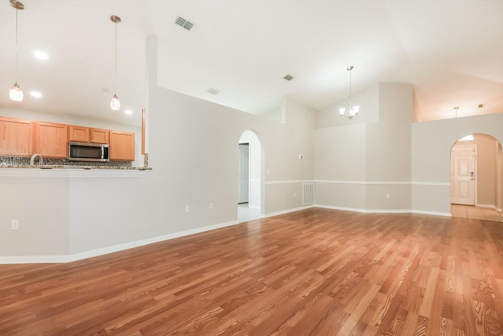 1309 Alhambra Crest Dr - Photo 3 of 16