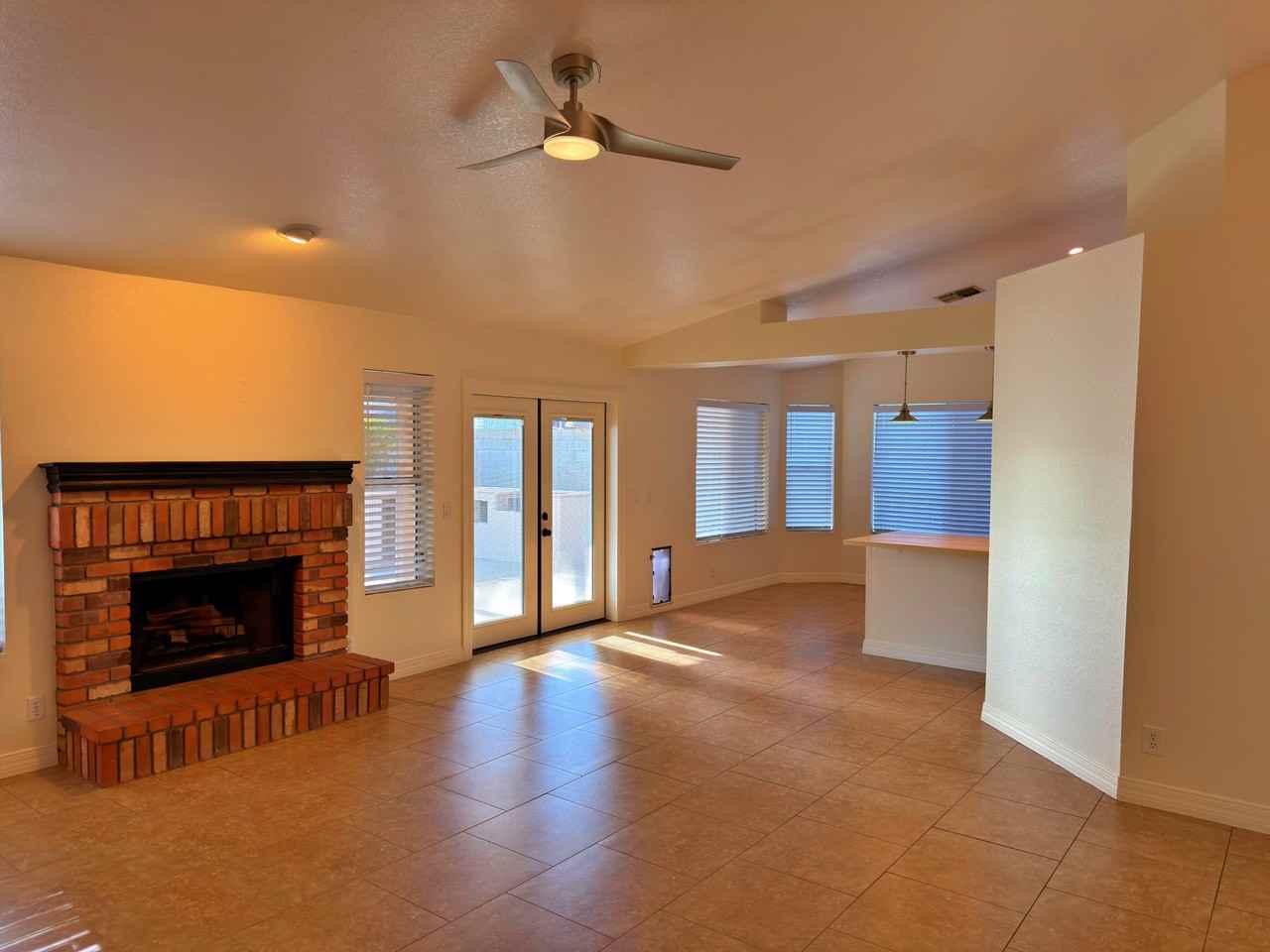 808 N Winthrop Cir #1 - Photo 2 of 10
