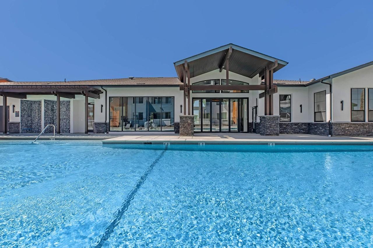 Mossdale Landing - Photo 6 of 49