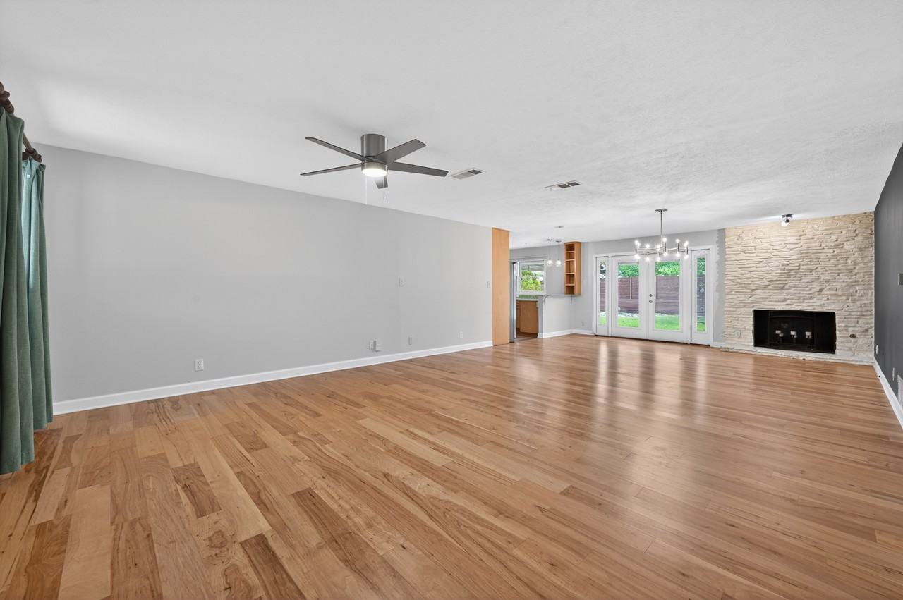 6700 La Salle Dr #1 - Photo 7 of 35
