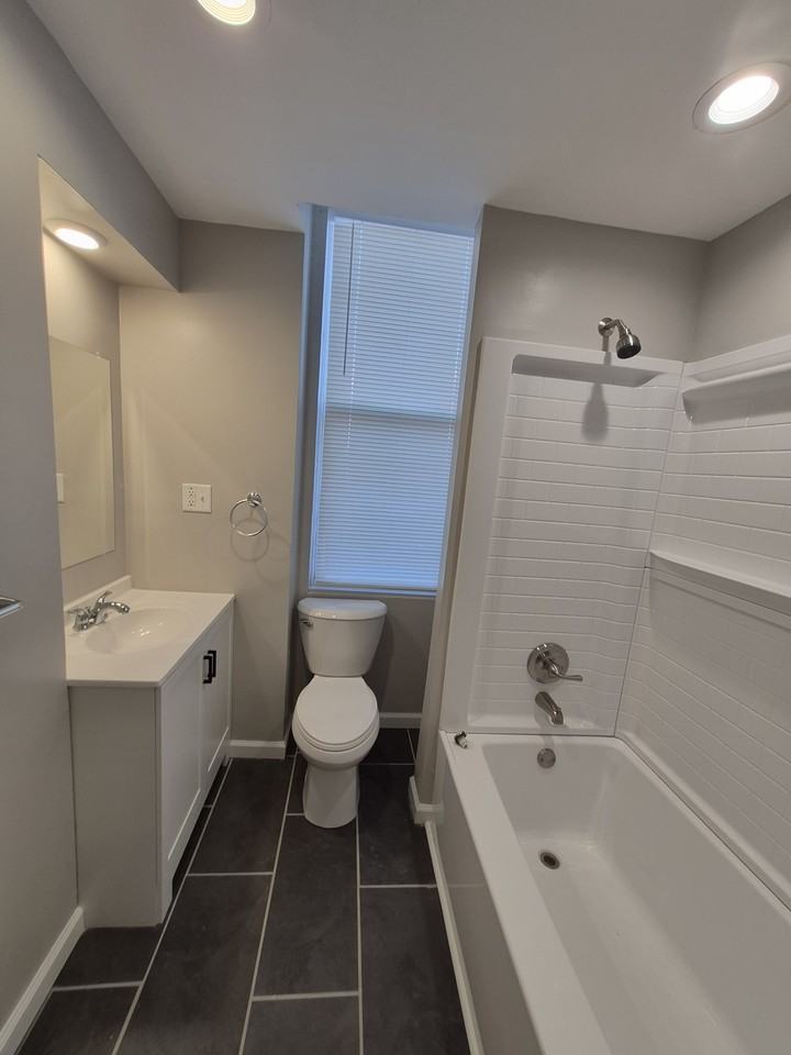 638640 6th Ave #638-2 - Photo 7 of 28