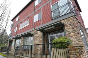featured image of 10038 Se Division St